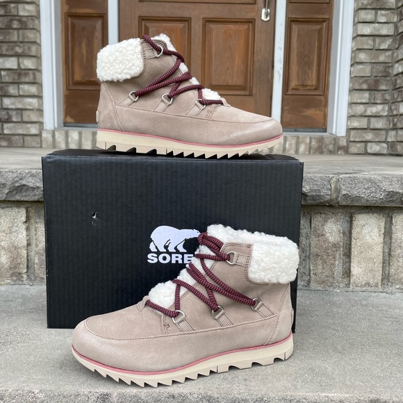 SOREL HARLOW LACE COZY US 8 Women's Outdoor Boot Waterproof Suede Beige New - Picture 1 of 10
